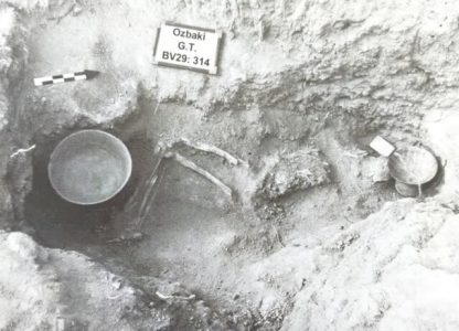 تدفین هشت هزار ساله جیران بانو در محوطه باستانی ازبکی