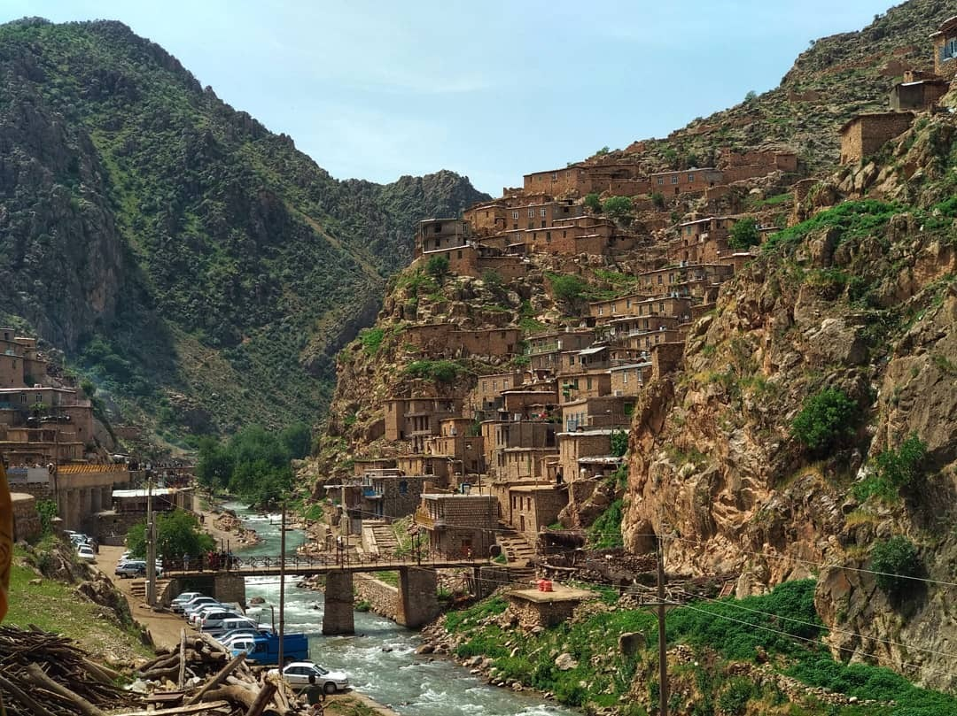 پالنگان یکی از روستاهای پلکانی کامیاران کردستان گردشگری میراث فرهنگی