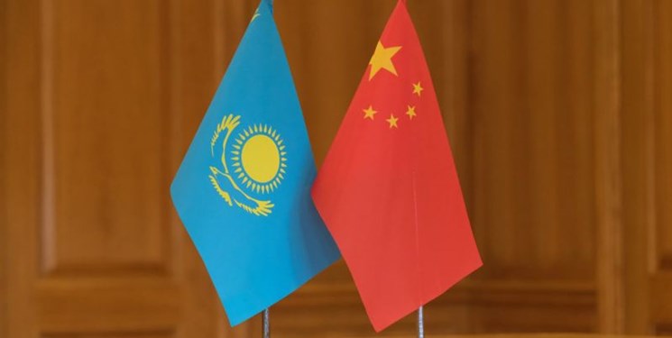 پرچم قزاقستان و چین