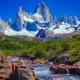 آرژانتین منظره ای بی نظیر و زیبا؛ رودخانه آبی و کوه فیتز روی